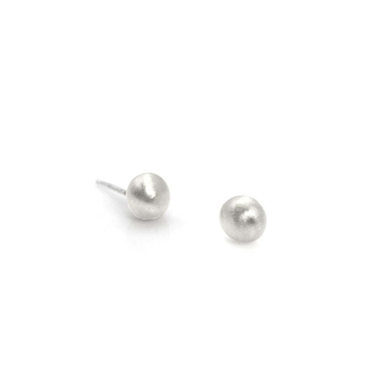 BALL SILVER POST
