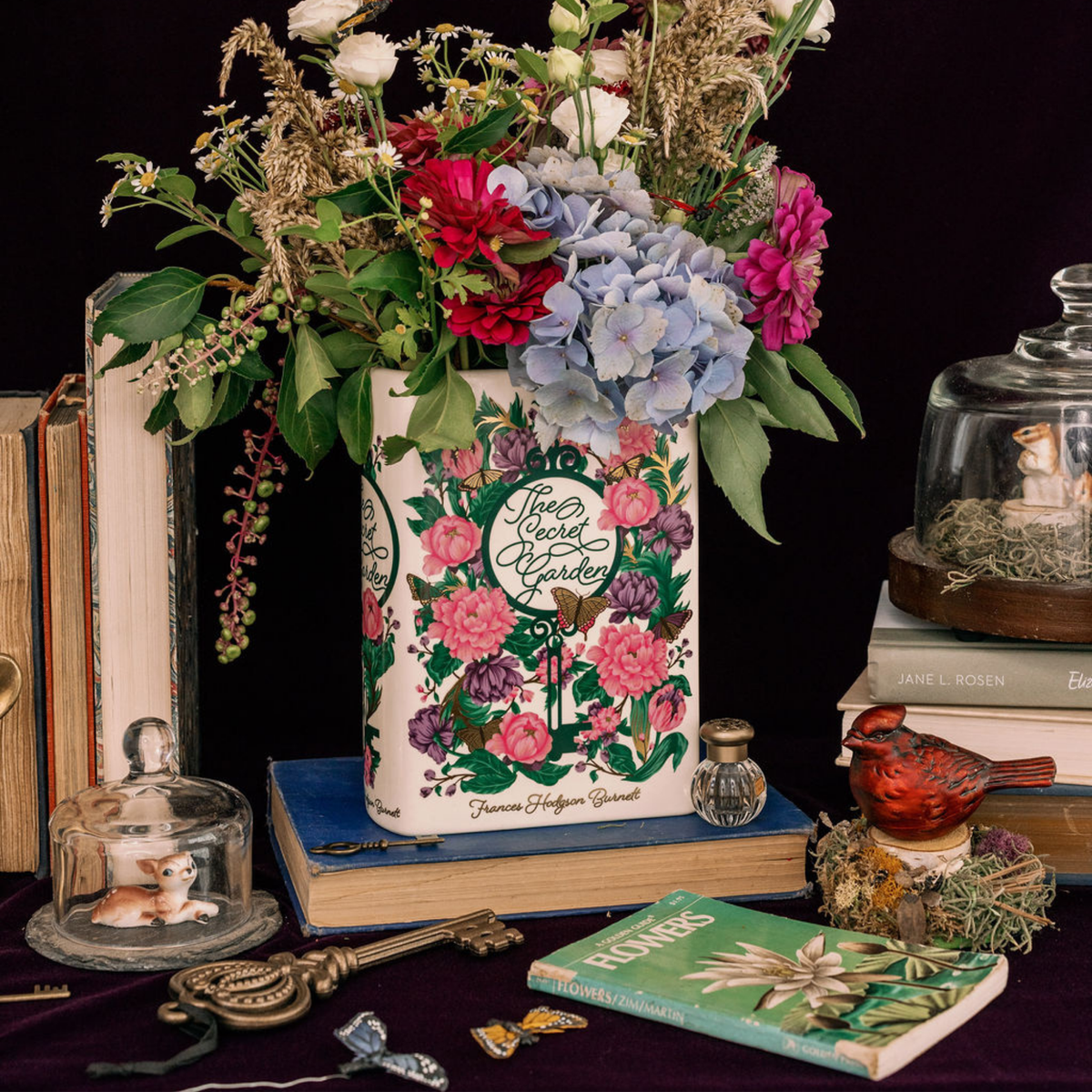 LARGE BOOK VASE SECRET GARDEN 2
