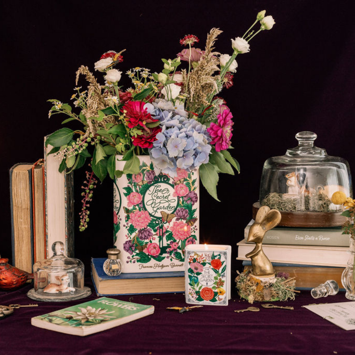 BOOK CANDLE SECRET GARDEN