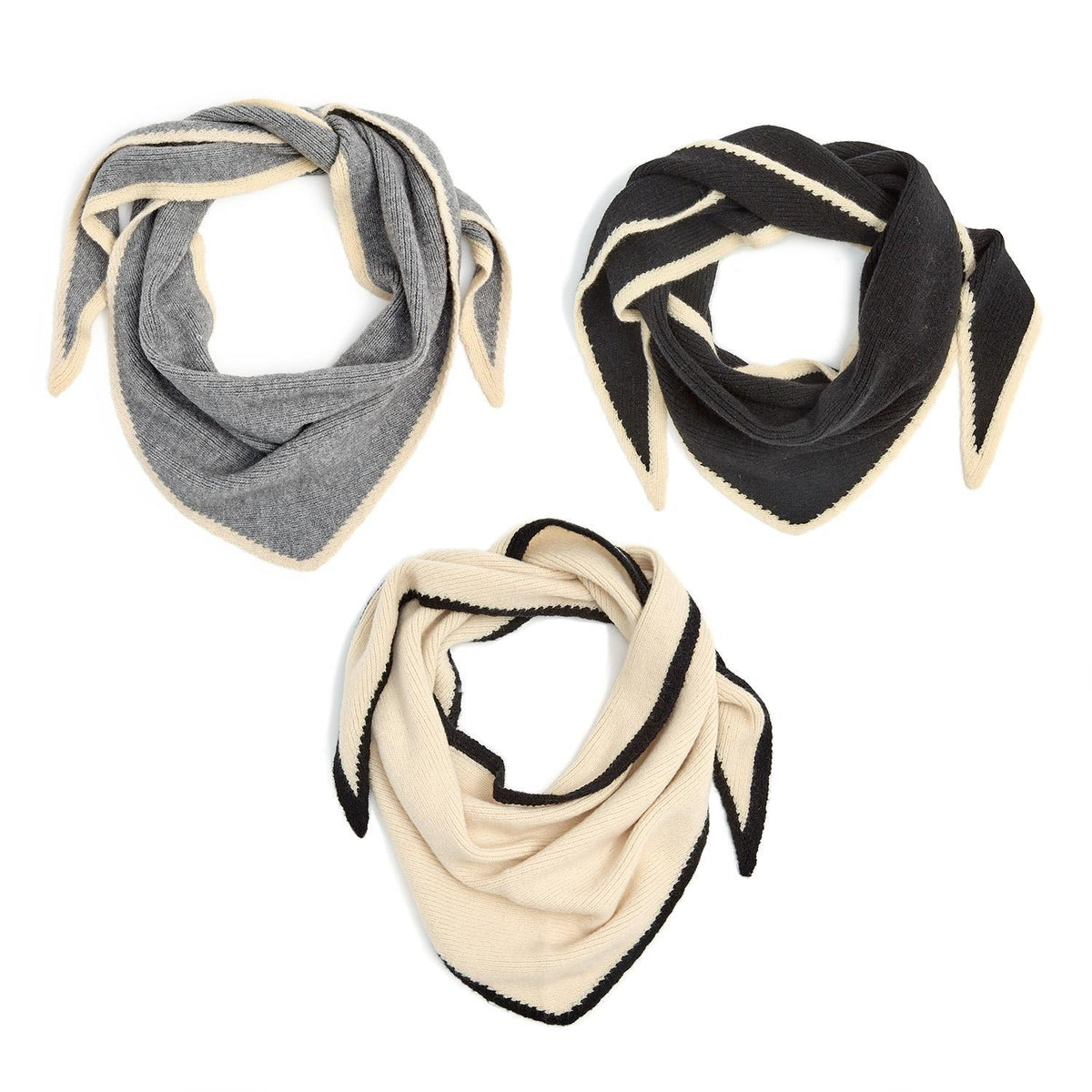 TRIANGLE SCARF