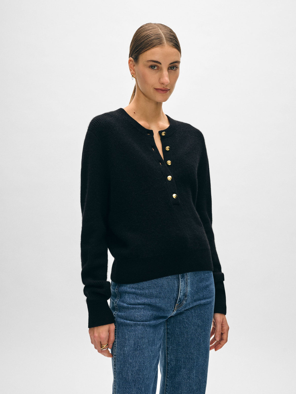 CASHMERE RIBBED GOLD BUTTON HENLEY