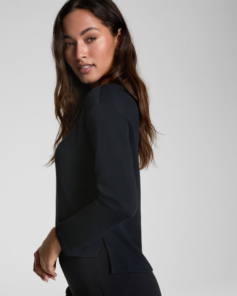 AIRESSENTIALS LONG SLEEVE SIDE SLIT TOP