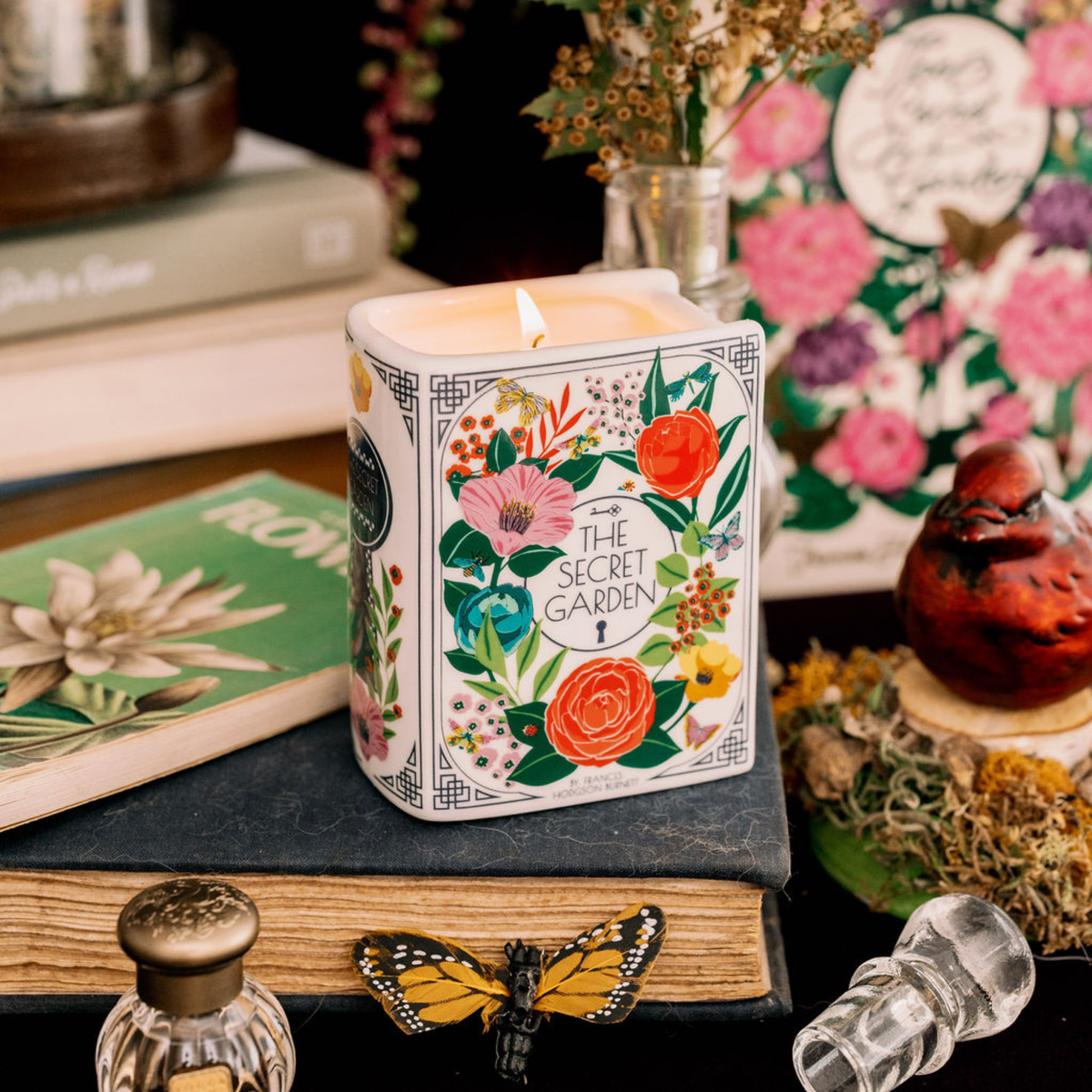 BOOK CANDLE SECRET GARDEN