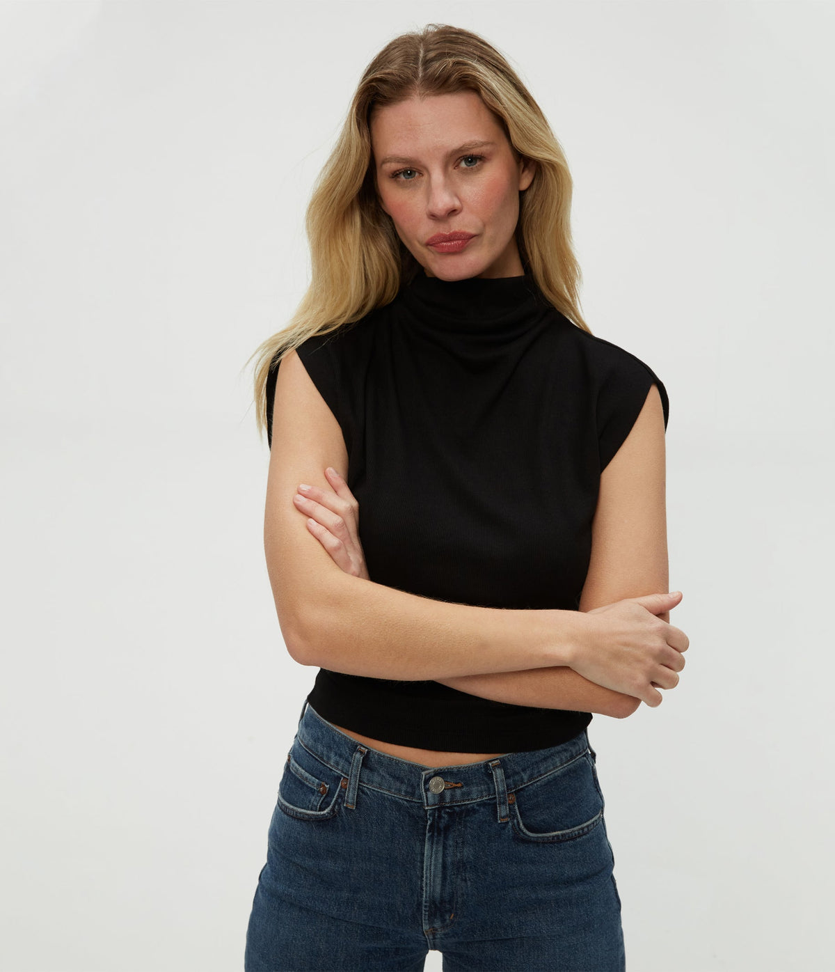 AMARA TEE