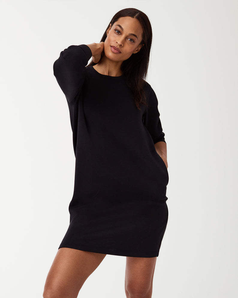 CREW NECK DRESS