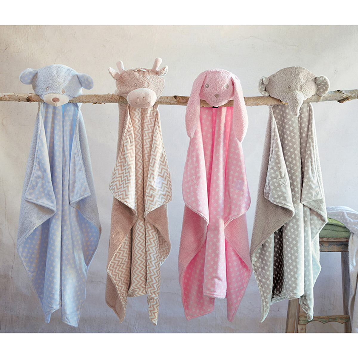 HOODED TOWEL