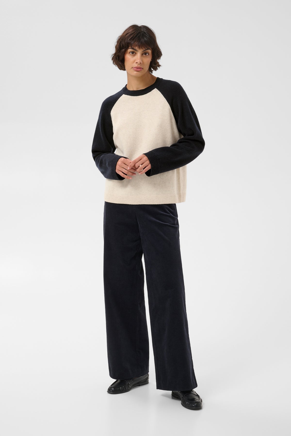 CLEO RAGLAN LONG SLEEVE TEE