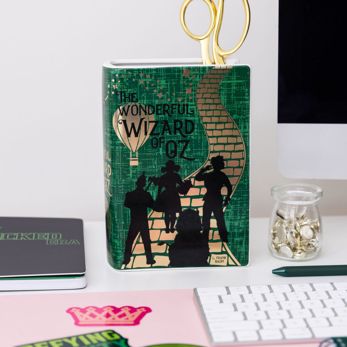 LARGE BOOK VASE WIZARD OF OZ