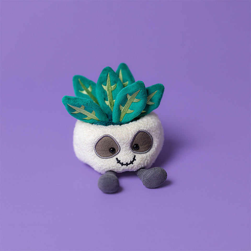 AMUSEABLES SKULL PLANTER