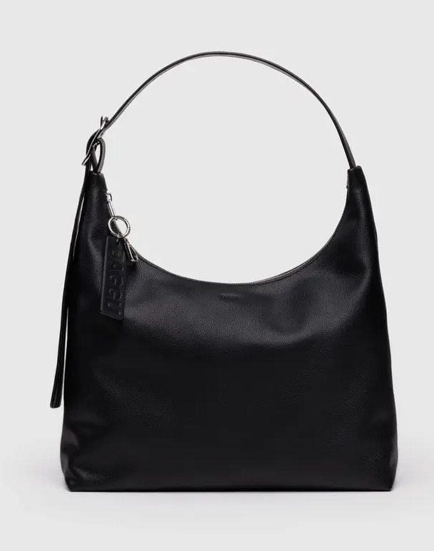 LEATHER SHOULDER BAG