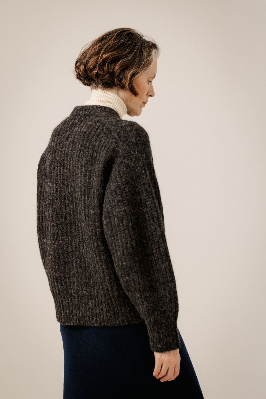 LOFTY ALPACA CREWNECK