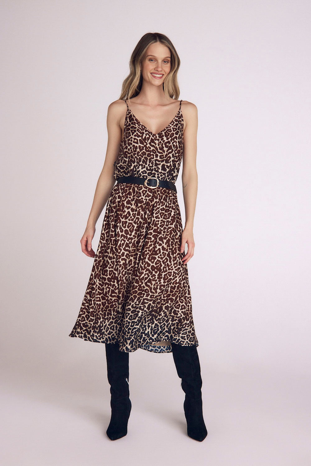 VNECK CAMI