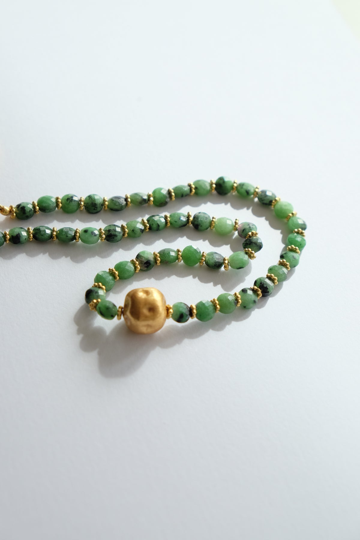 BAPU NECKLACE RUBY ZOISITE