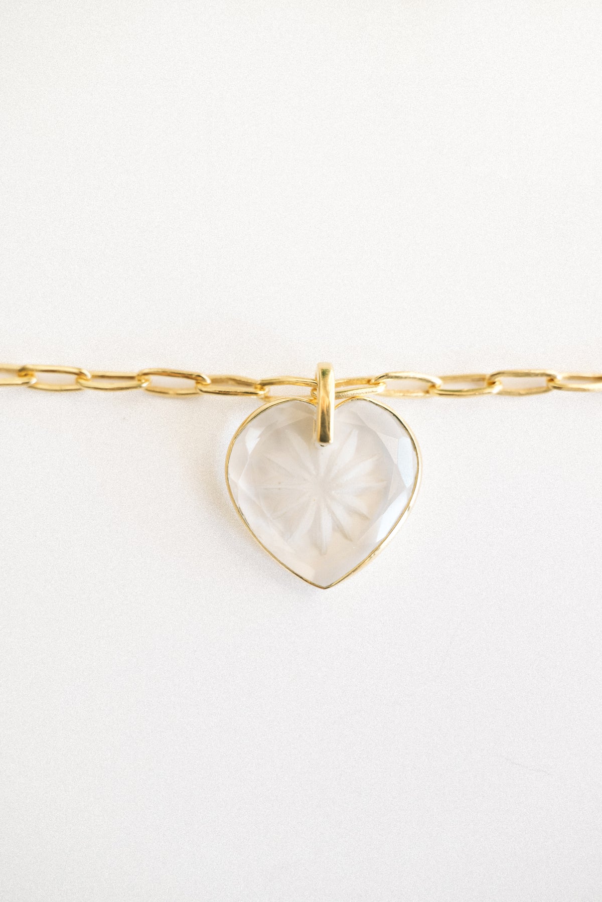 NIEVES NECKLACE CRYSTAL QUARTZ