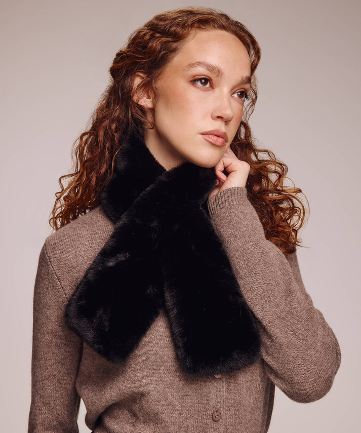 FAUX FUR PULL THROUGH