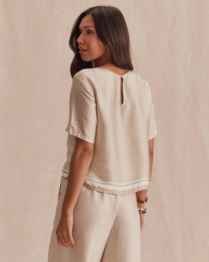 VIOLET SHORT SLEEVE TOP