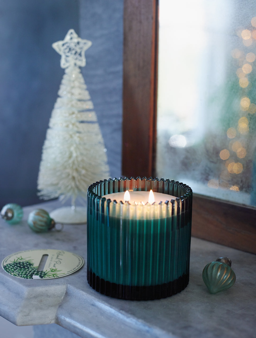 ROLAND PINE 2 WICK RIBBED GLASS CANDLE