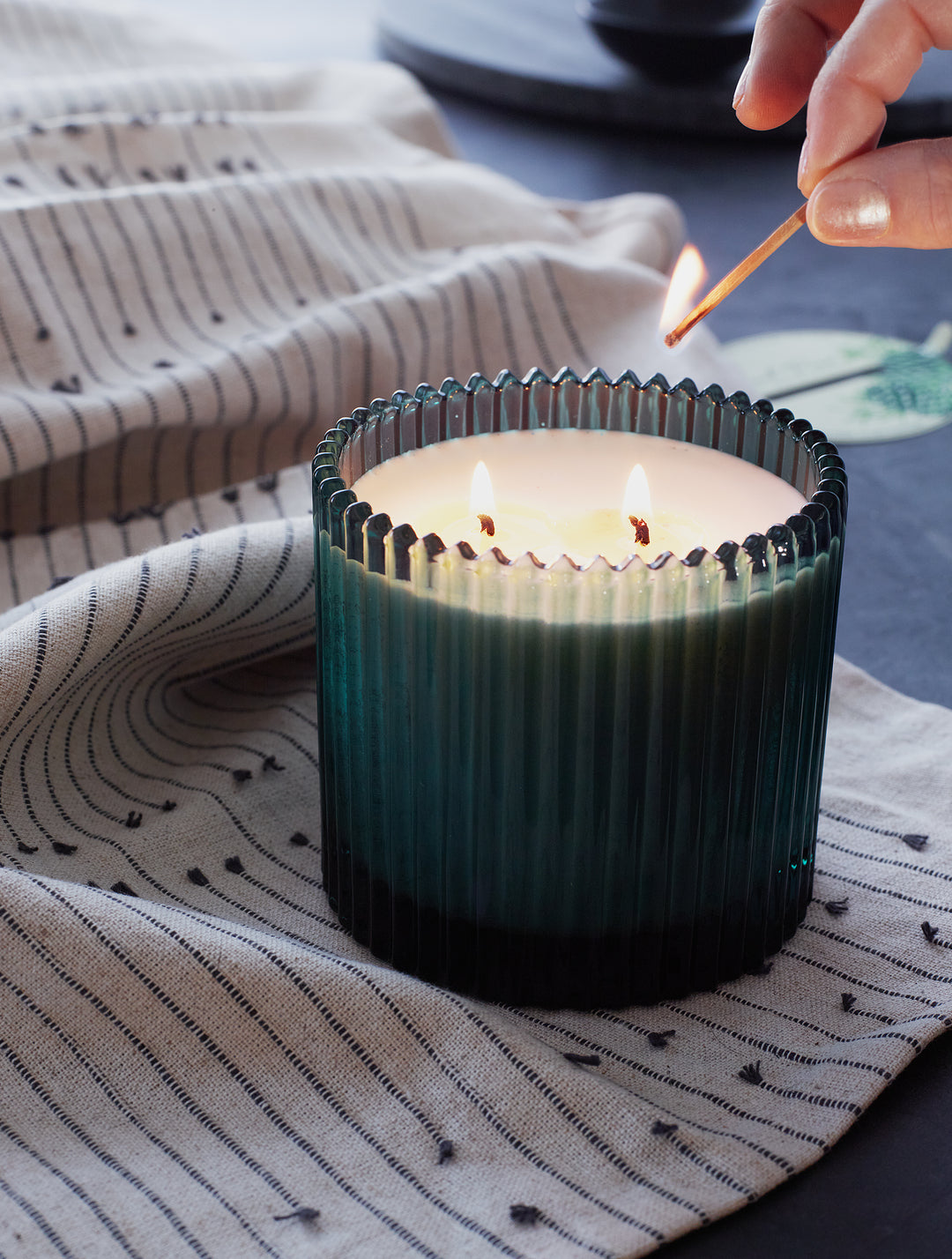 ROLAND PINE 2 WICK RIBBED GLASS CANDLE