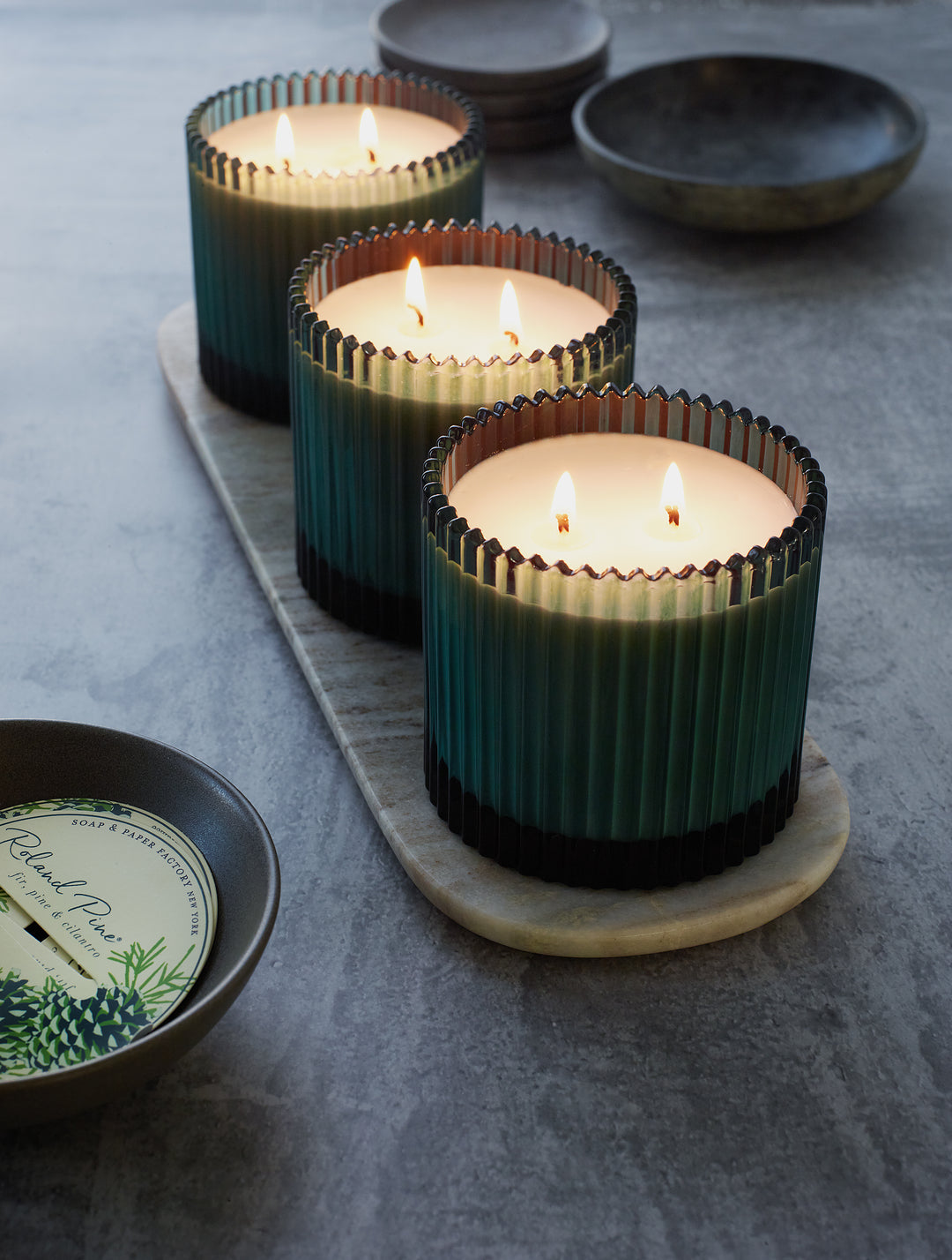 ROLAND PINE 2 WICK RIBBED GLASS CANDLE