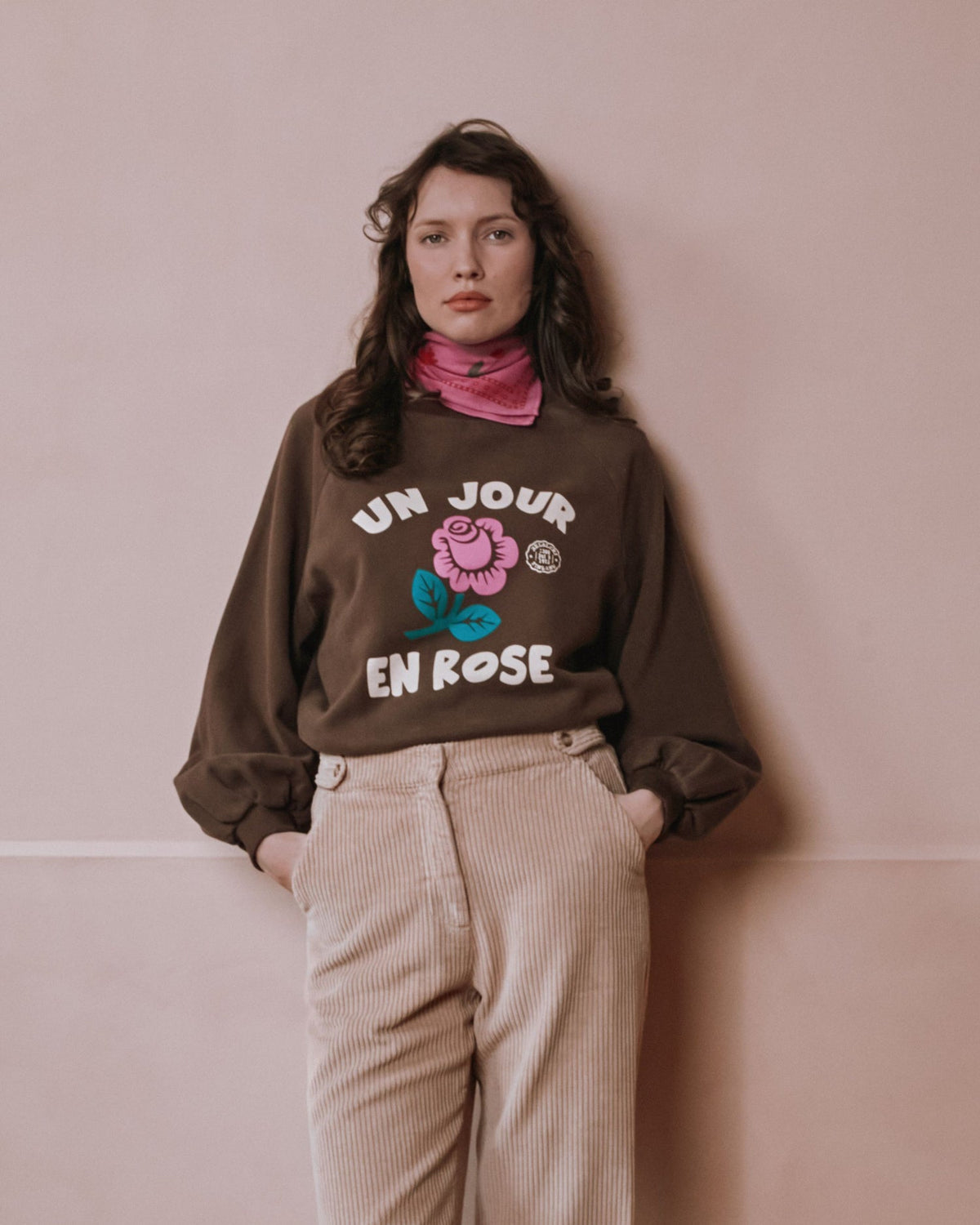 GRAPHIC SWEATSHIRT
