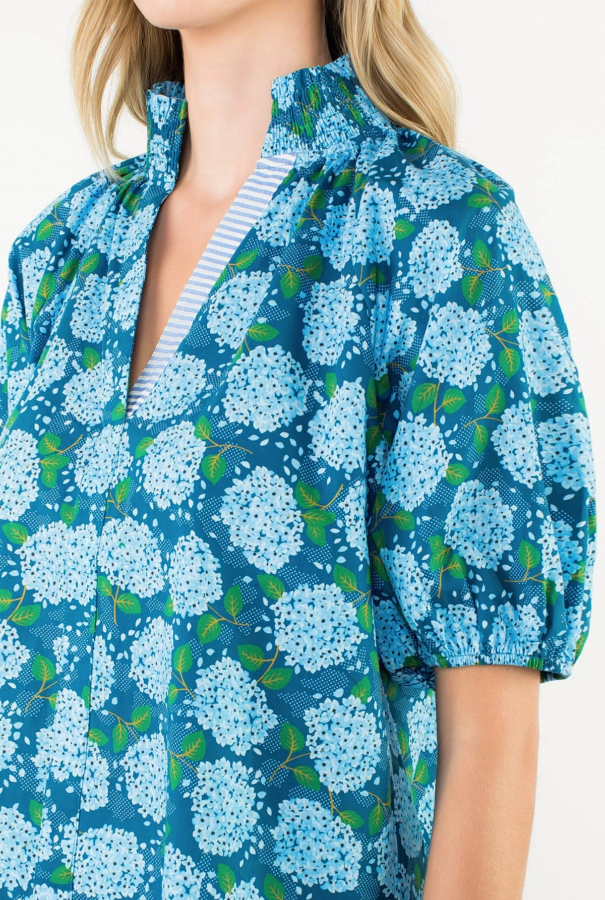 PUFF SLEEVE FLOWER TOP