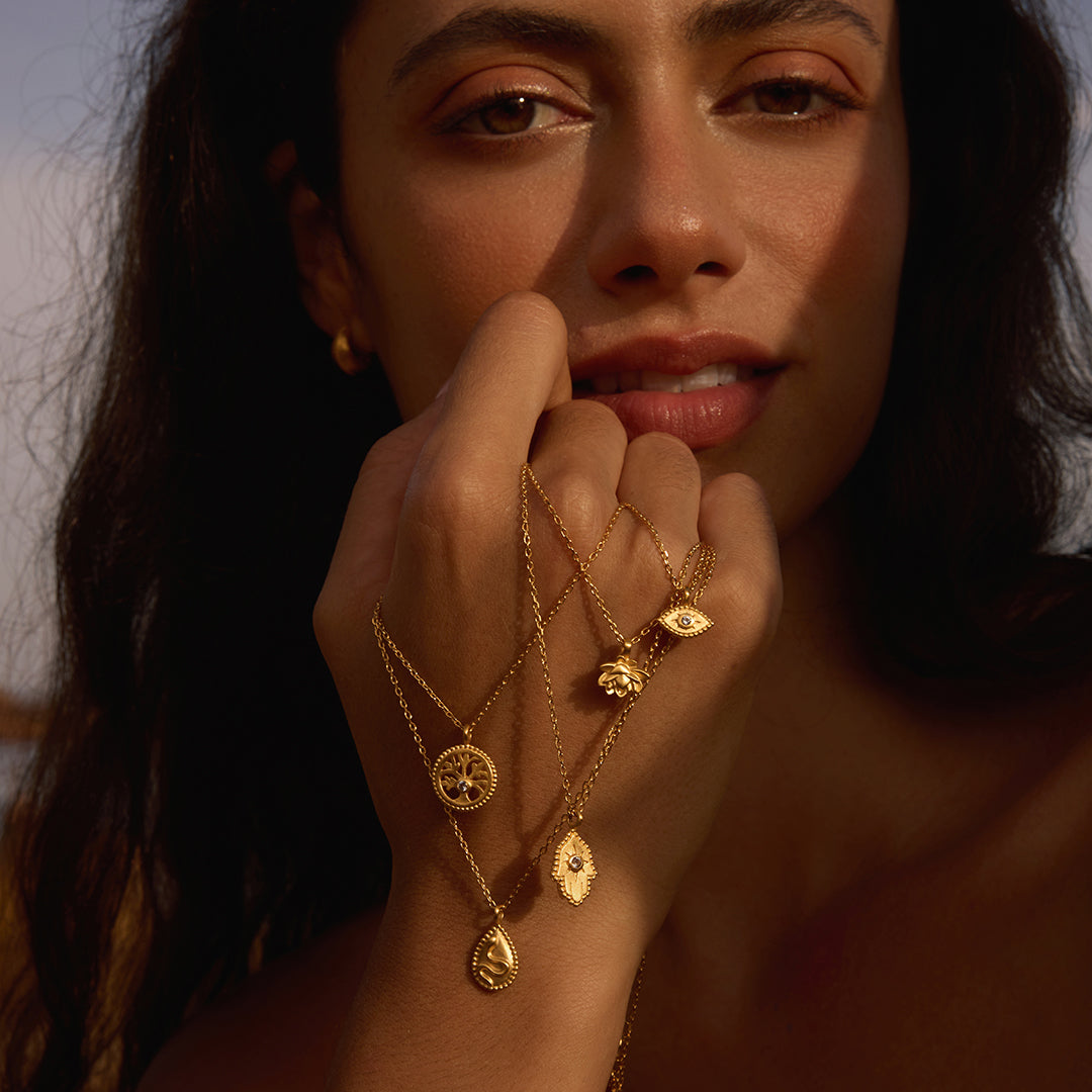 HAMSA NECKLACE