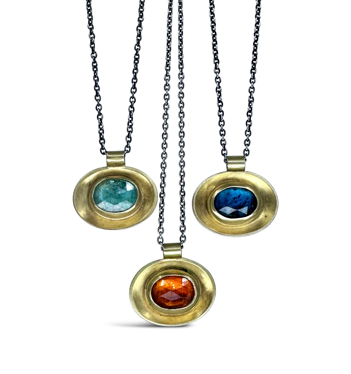 OXSS 18K TEAL KYANITE NECKLACE