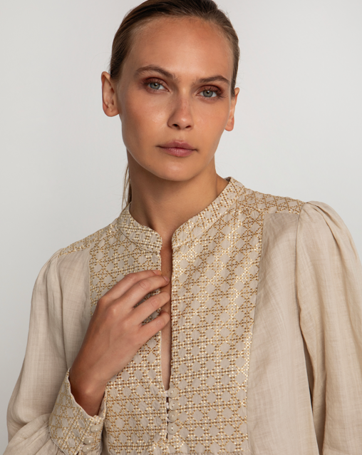 LS SLIT NECK BLOUSE