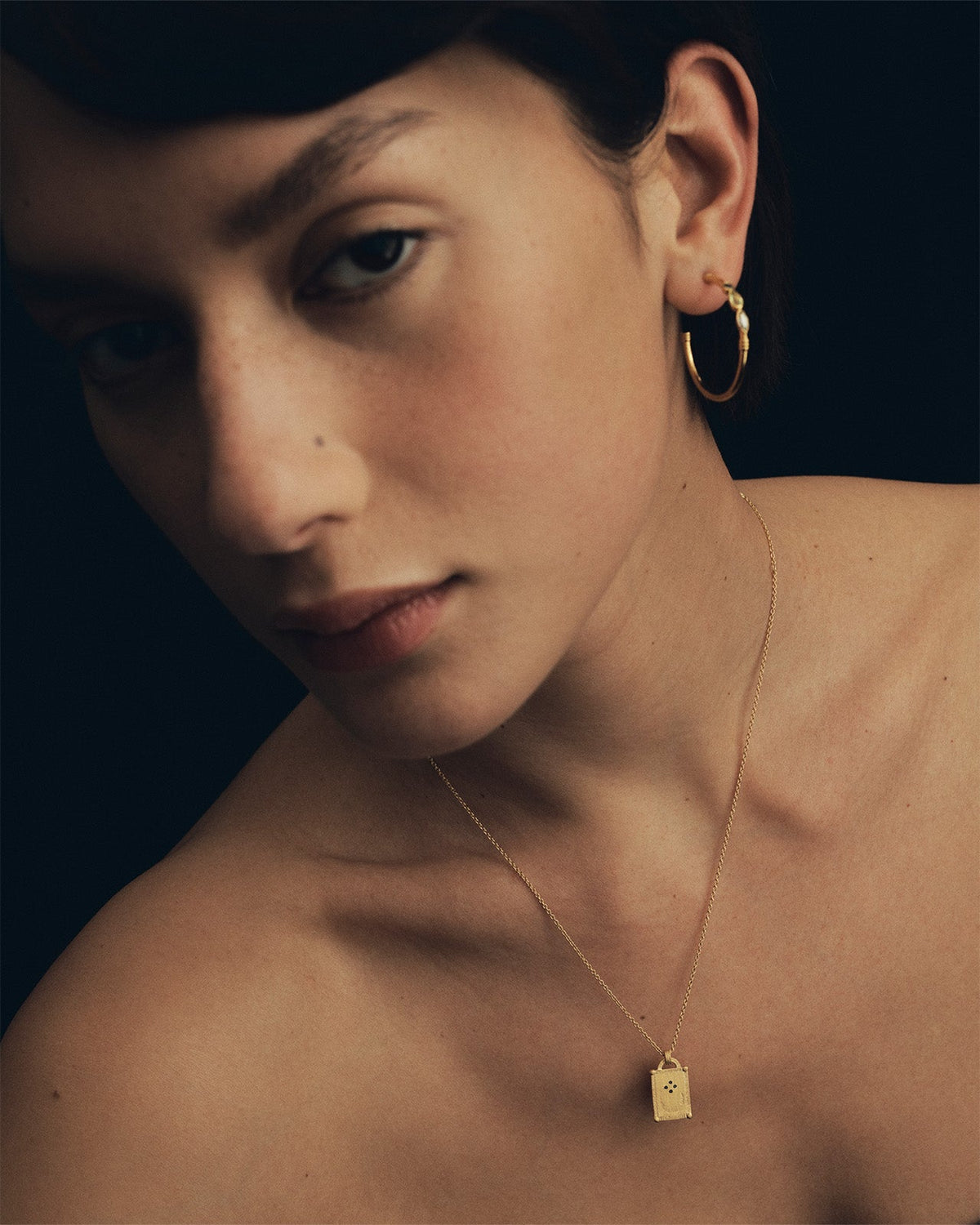 HALIA HOOP EARRING GOLD