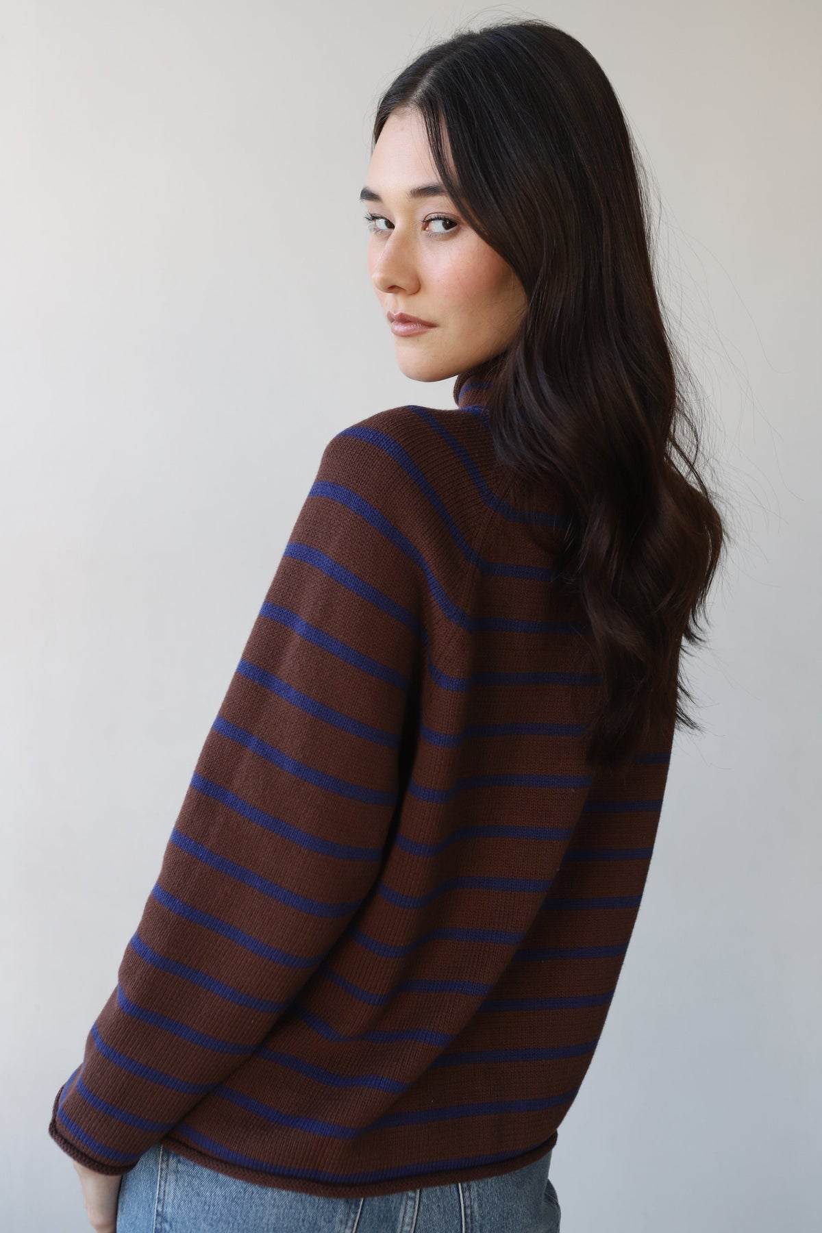 THE MOCKNECK
