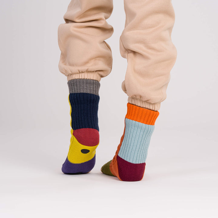 MISMATCH HOUSE SOCKS