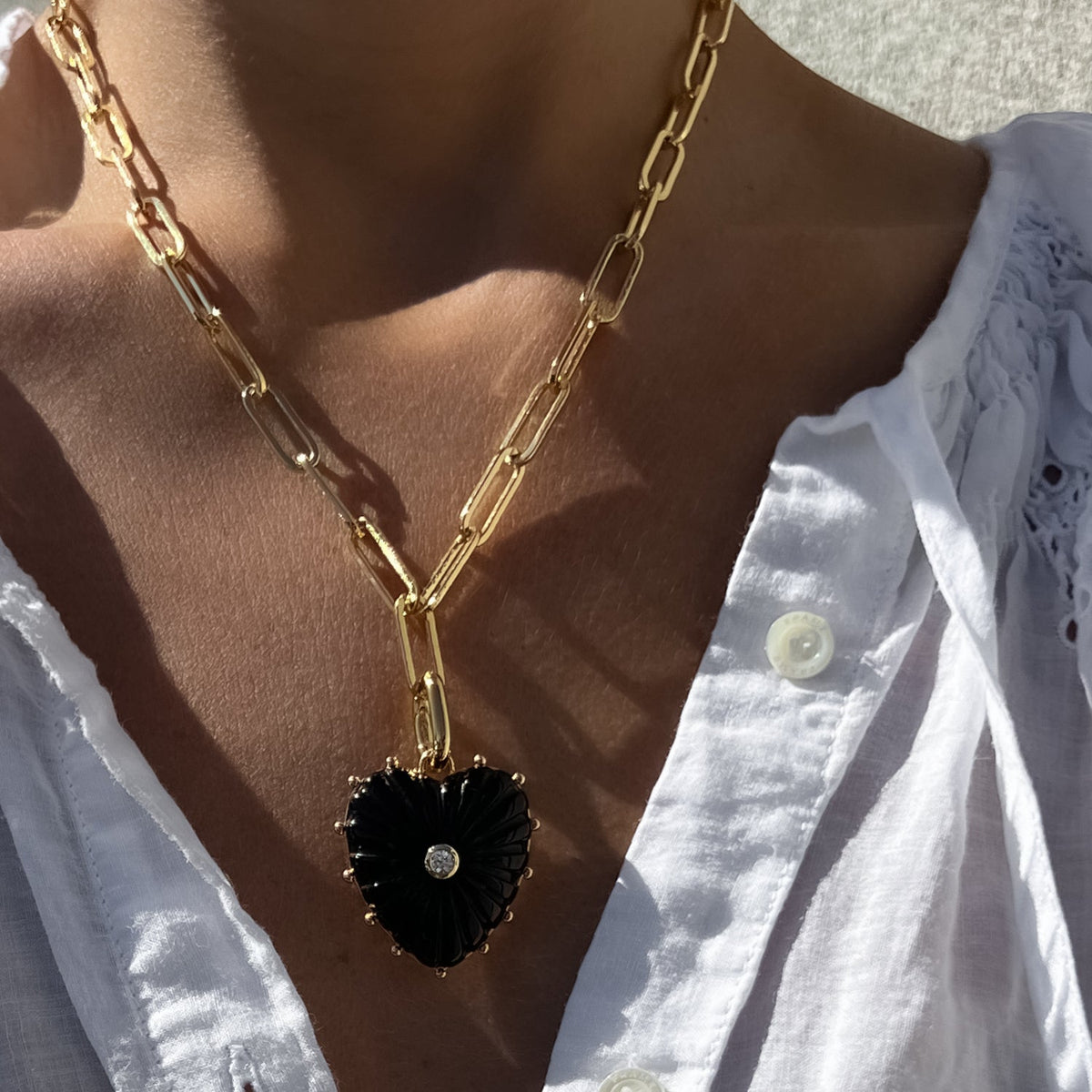 MALENE ONYX HEART NECKLACE