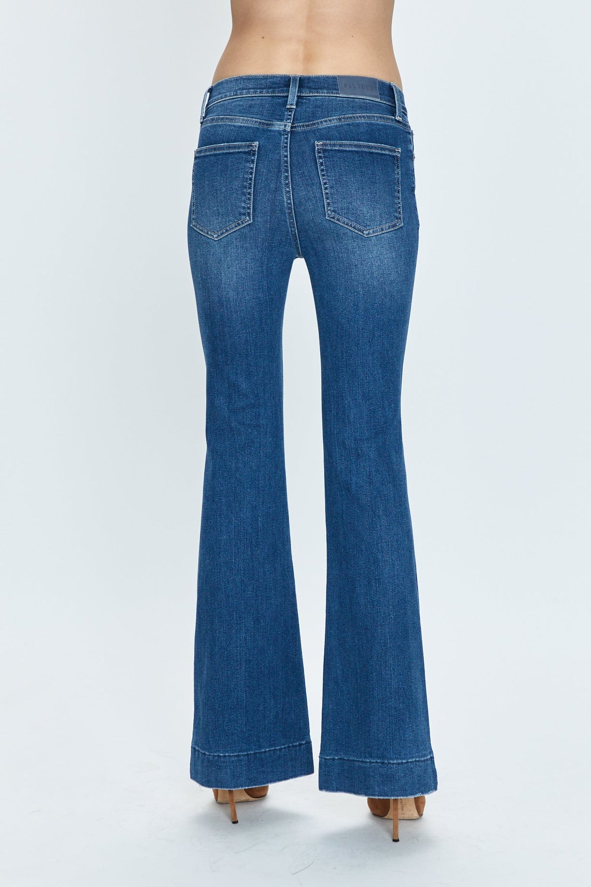 KINSLEY FLARE