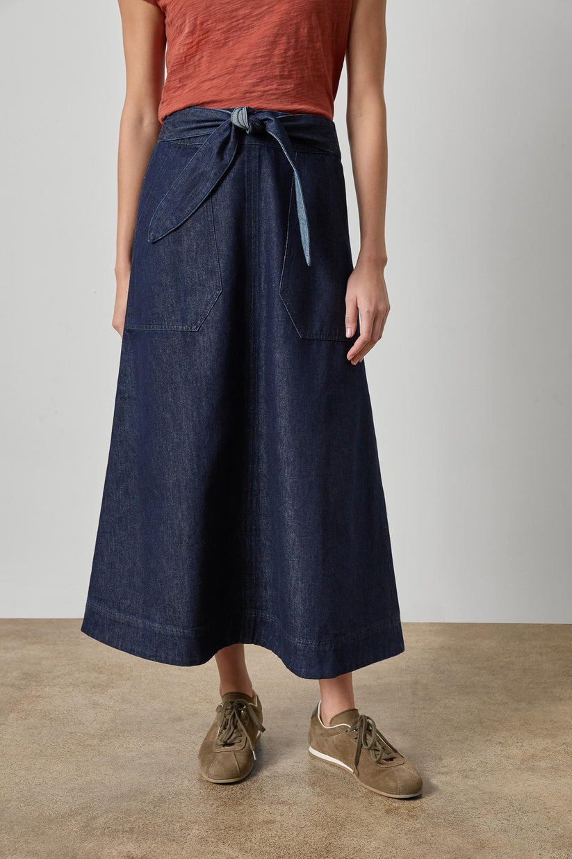 BELTED POCKET FRONT SKIRT