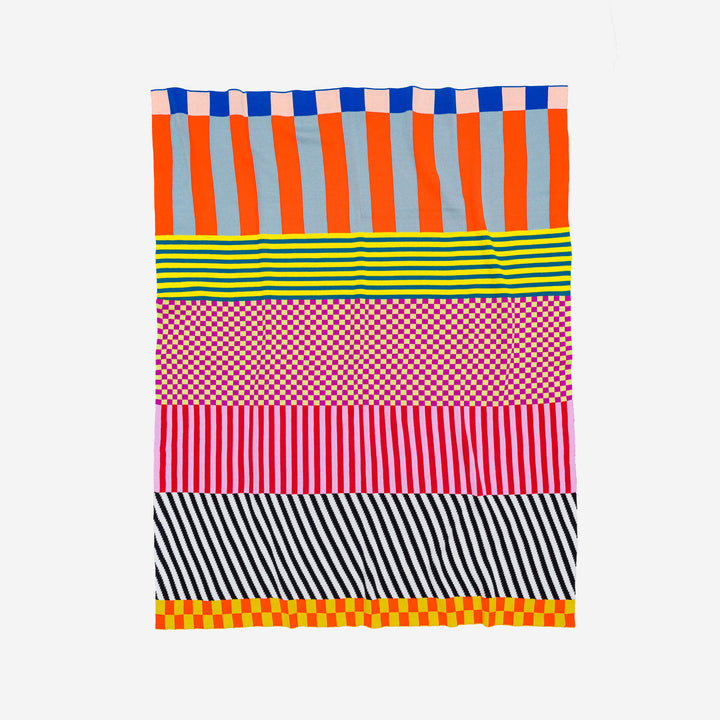 PATTERN PATCH THROW