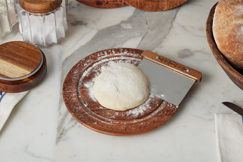 ENGLISH BREAD BOARD SMALL