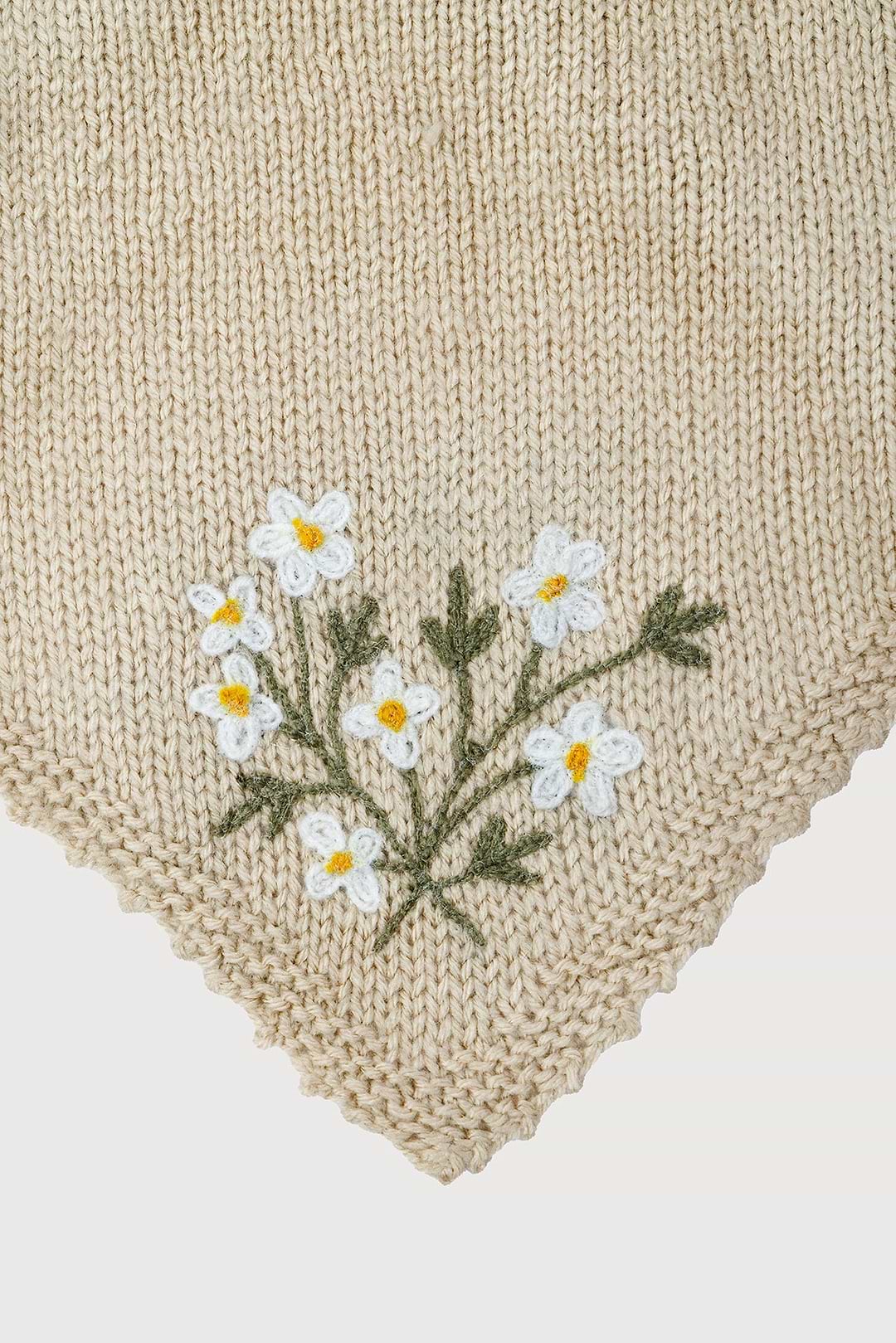 FLORAL EMBROIDERED SNOOD