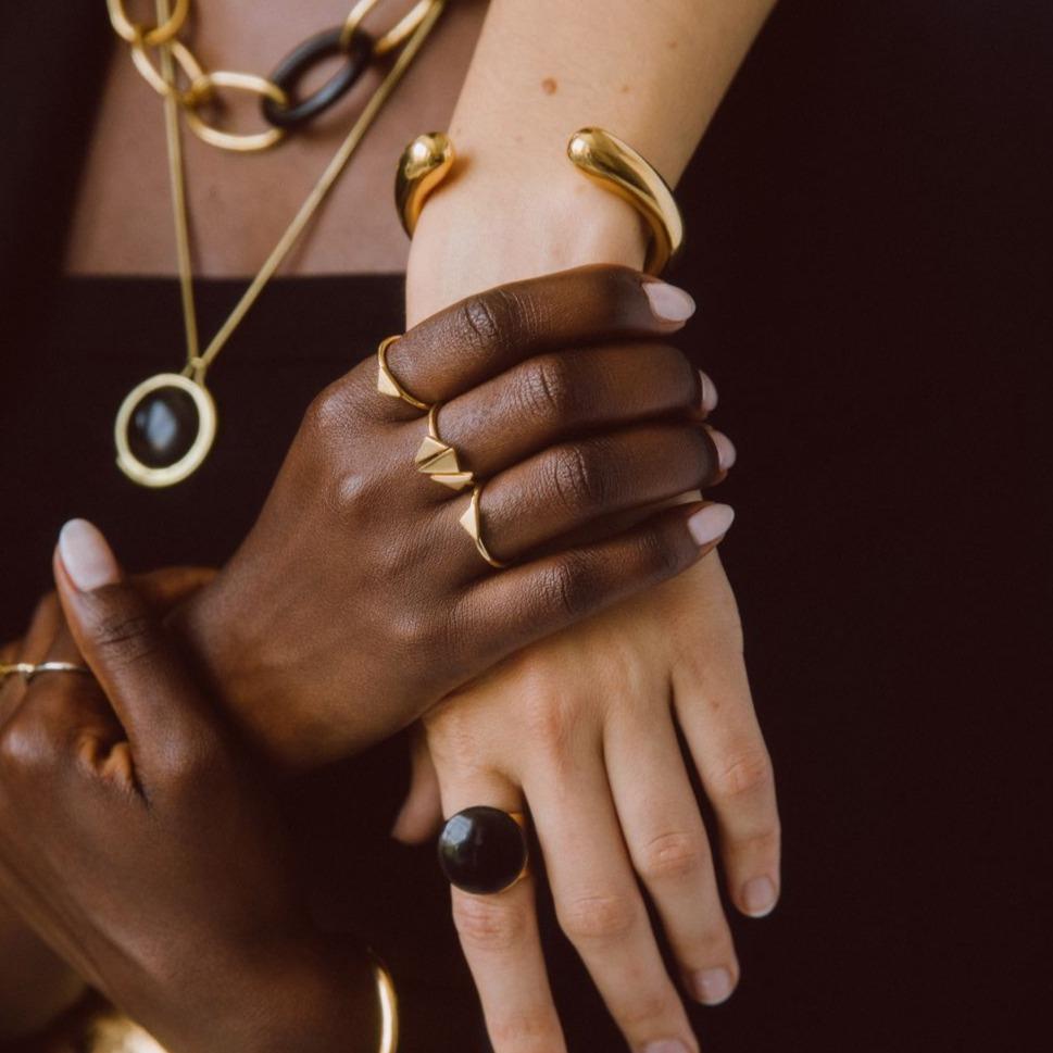 DASH CUFF