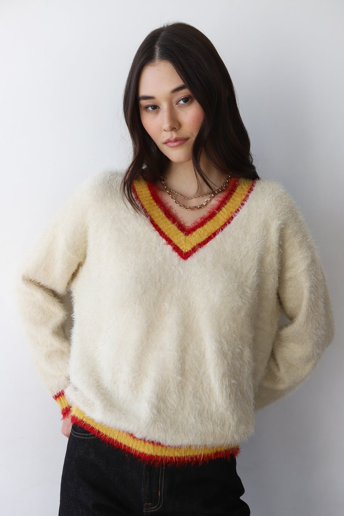 TINA VNECK SWEATER