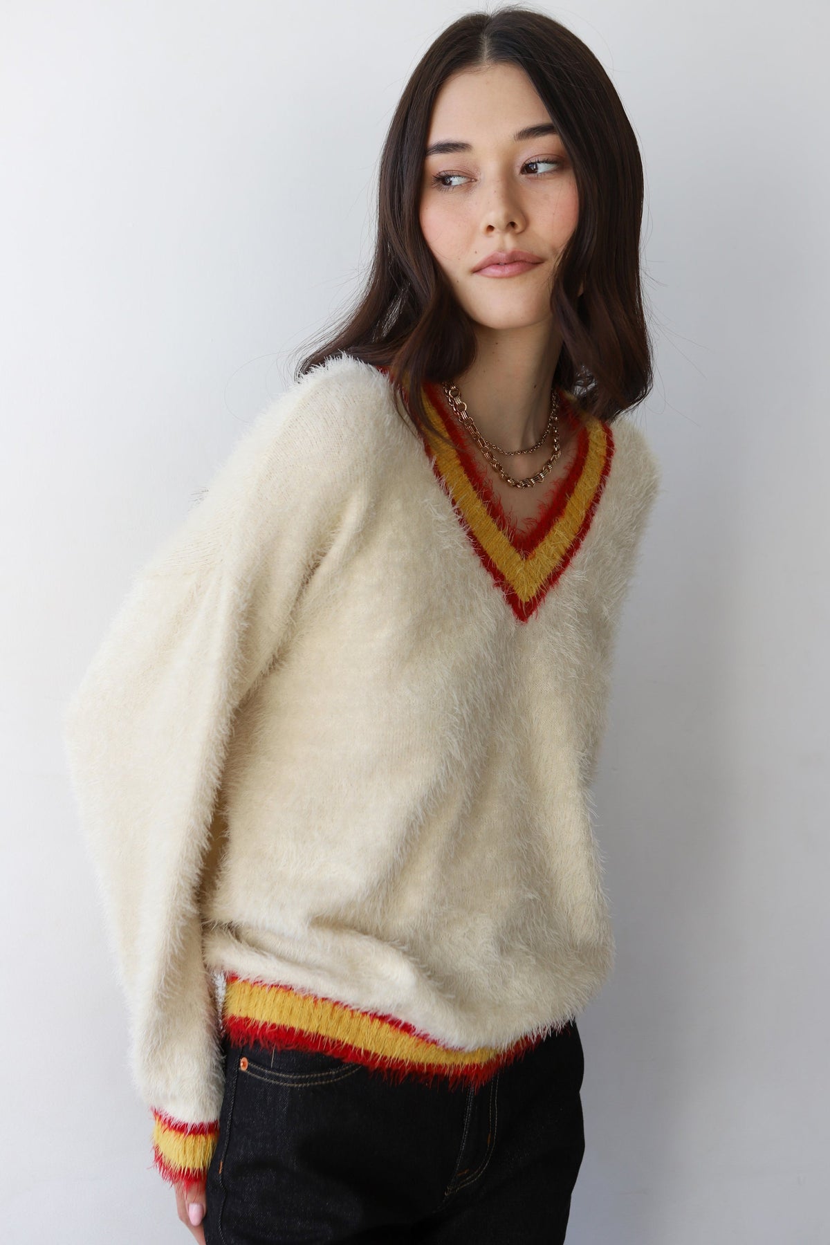 TINA VNECK SWEATER