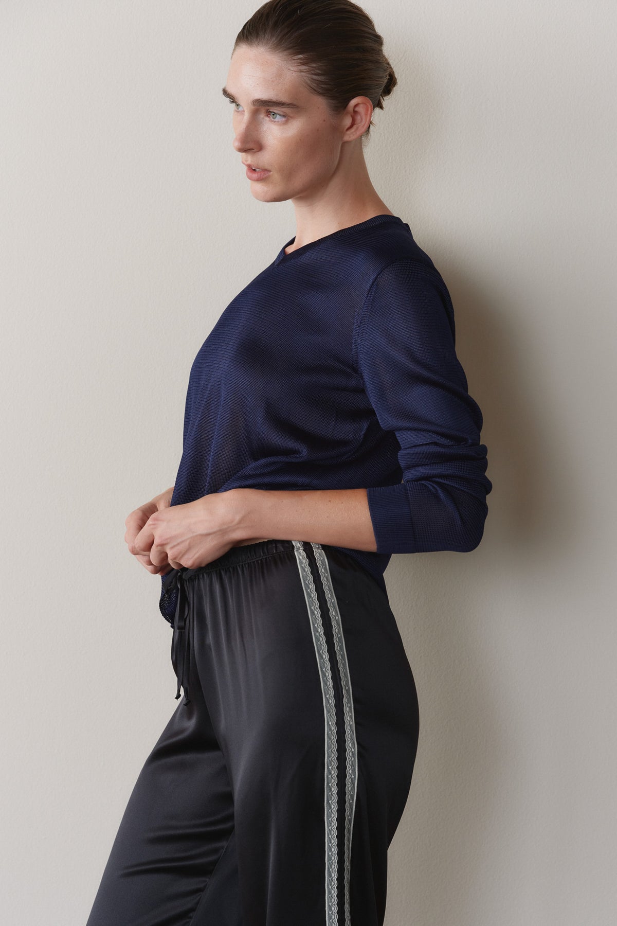 SILK LACE STRIPE CROP PANT