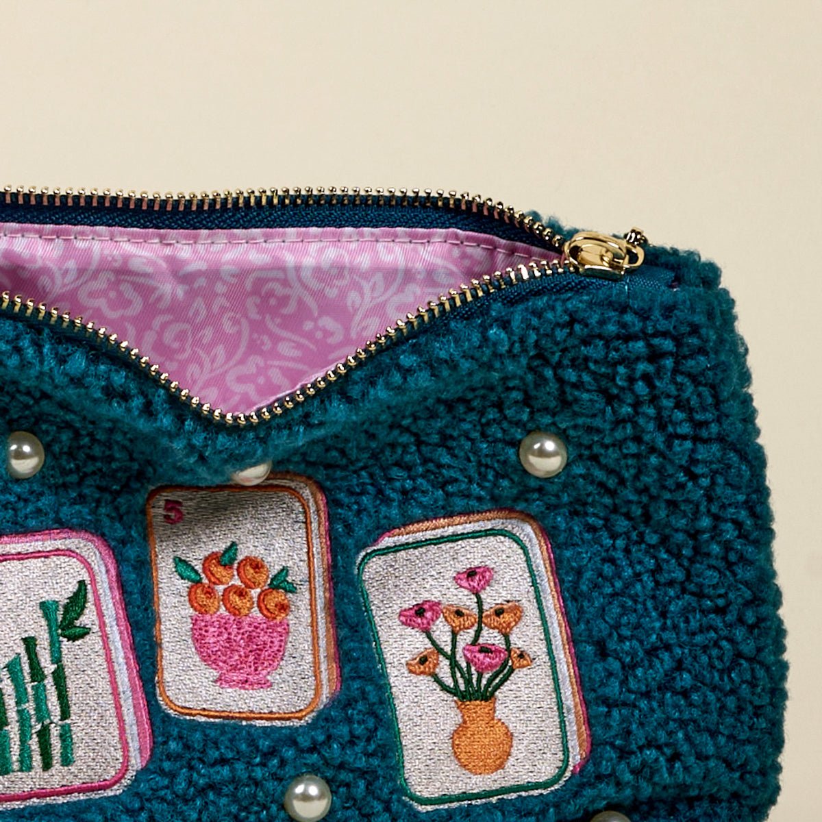 TEDDY POUCH