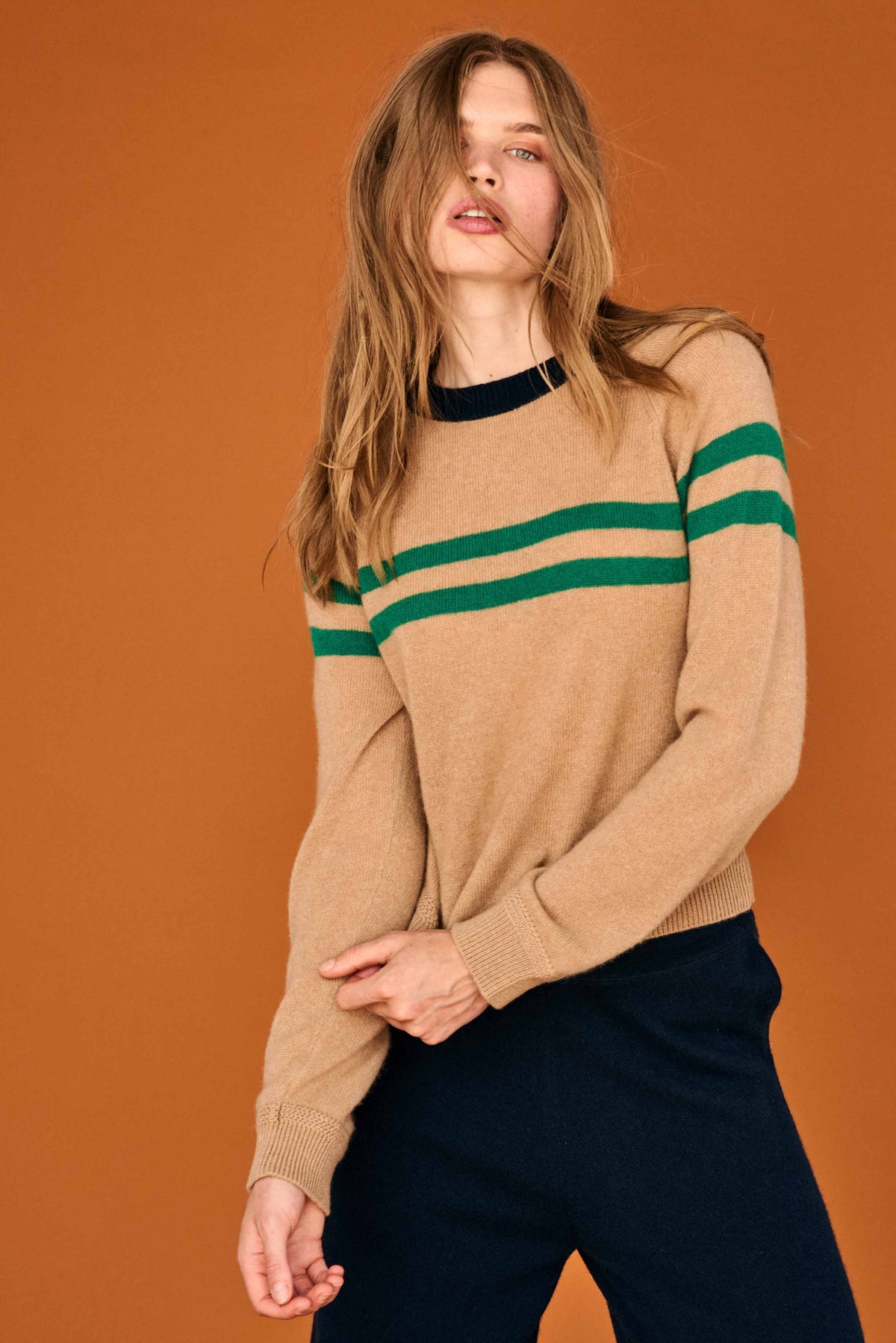 CHEST STRIPE CREW