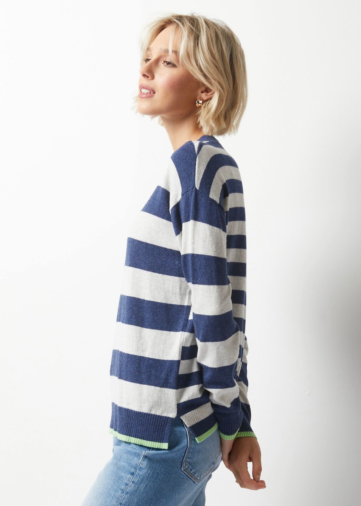 ESSENTIAL STRIPE CREW