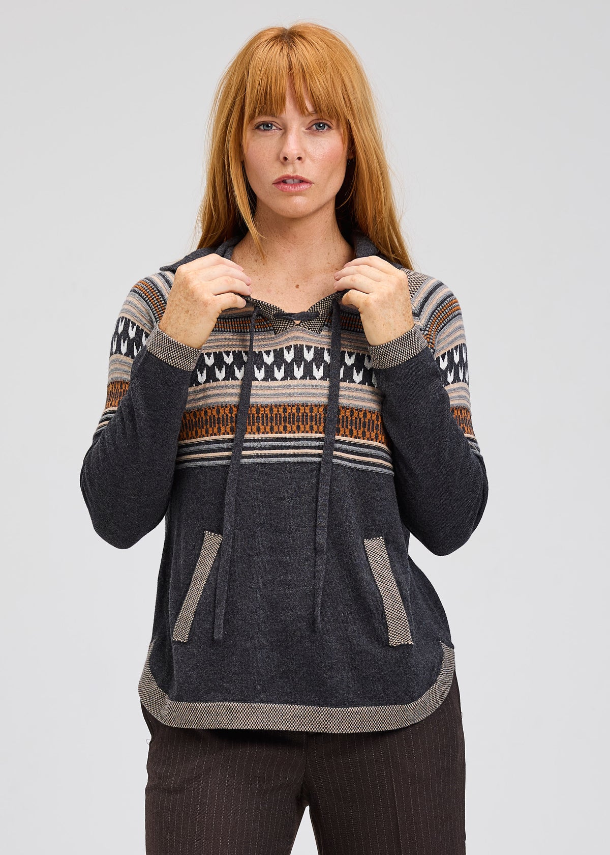 APRES HOODIE SWEATER