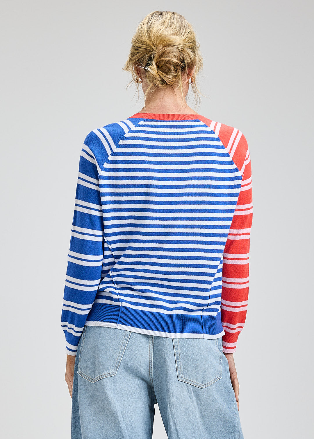 CRAZY STRIPE SWEATER