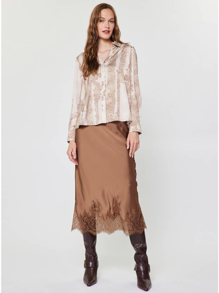 LACE PRINT BLOUSE