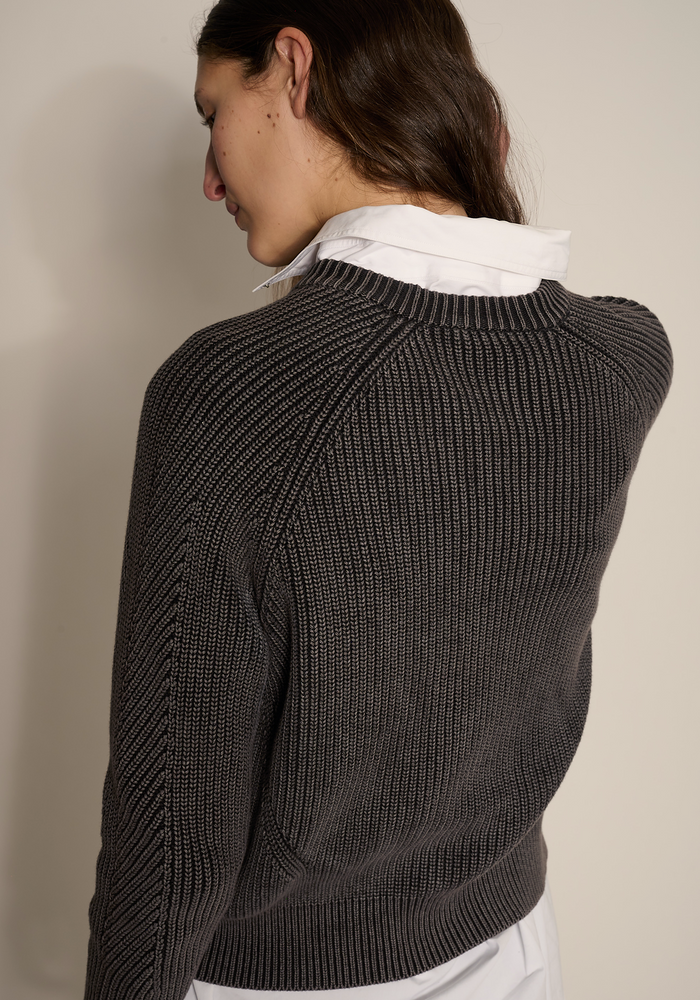 CHELSEA WASHED COTTON SWEATER