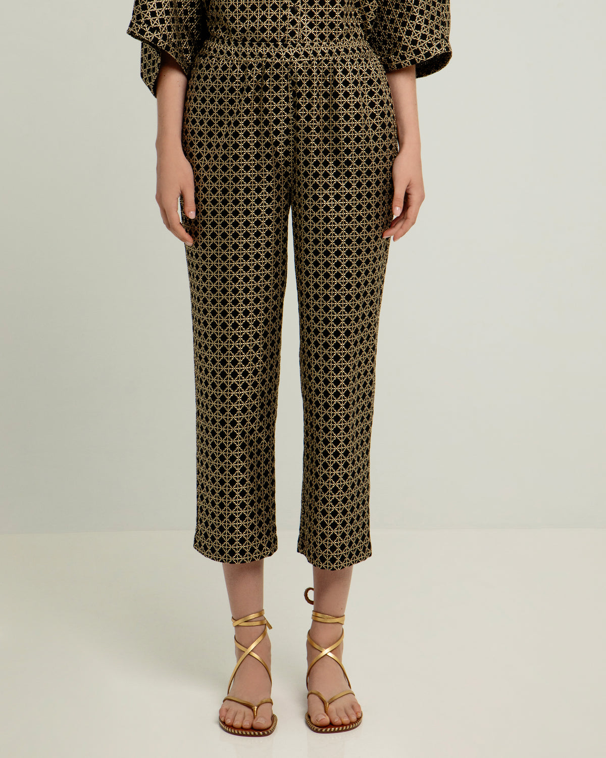 CROSS PANTS
