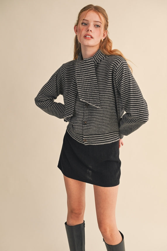 STRIPE TIE NECK CARDIE